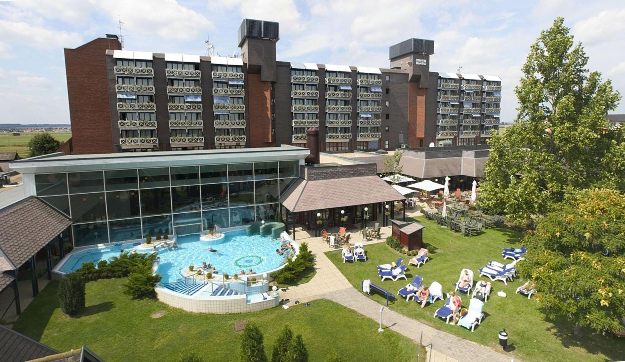 Danubius Hotel Buek Kültér fotó